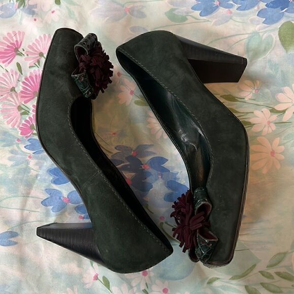 Fratelli Rossetti Pom Suede Heels - Picture 3 of 12